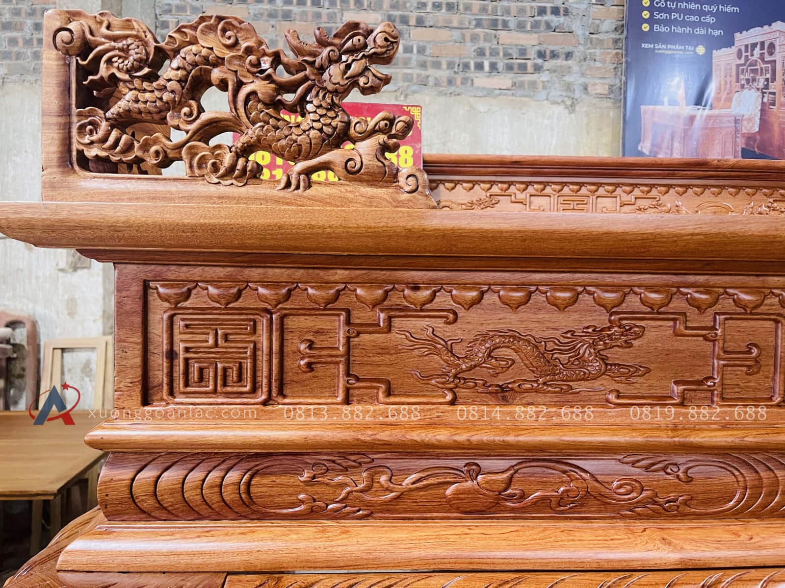 Mẫu sập thờ tứ linh nhị cấp gỗ hương đá giao Gia Lâm 5 chặt góc tạo hình rồng