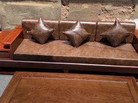 đoản dài gỗ tự nhiên.