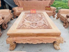 Mộc bộ bàn ghế hoàng gia vách tảng 10 món gỗ hương đá (Anh Quyết, Hà Tĩnh) 21 Mẫu bàn trà gỗ hương đá