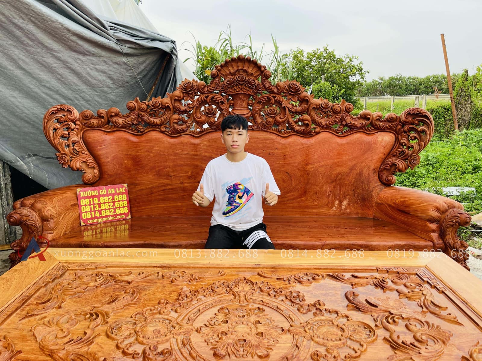 Siêu phẩm bản mộc bàn ghế hoàng gia vách tảng 6 món gỗ hương đá (Anh Thắng,Yên Bái ) 35 Đoản dài gỗ hương đá kích thước lớn