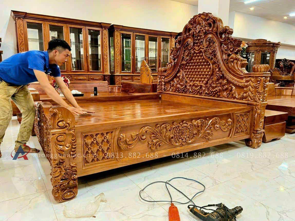 Siêu phẩm giường ngủ hoàng gia gỗ gõ đỏ Vip 10 siêu phẩm giường ngủ hoàng gia gỗ gõ đỏ