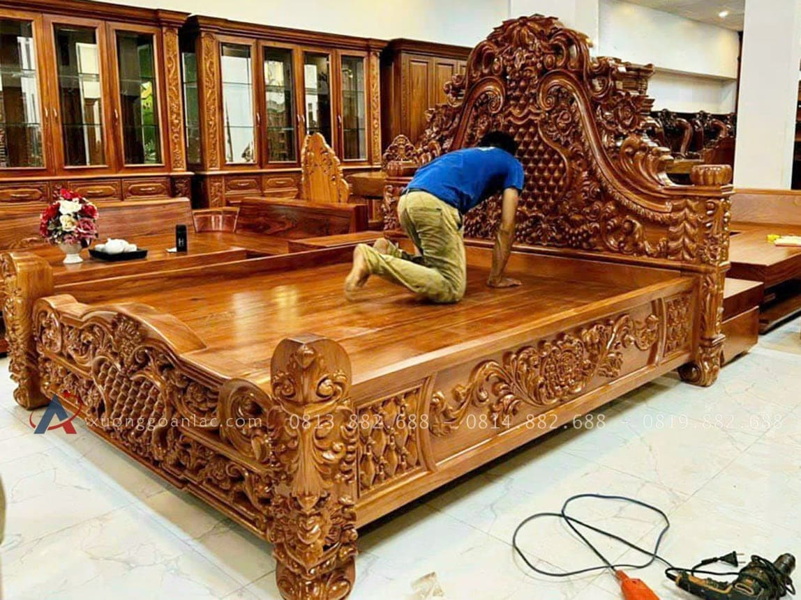 Siêu phẩm giường ngủ hoàng gia gỗ gõ đỏ Vip 14 giường ngủ hoàng gia