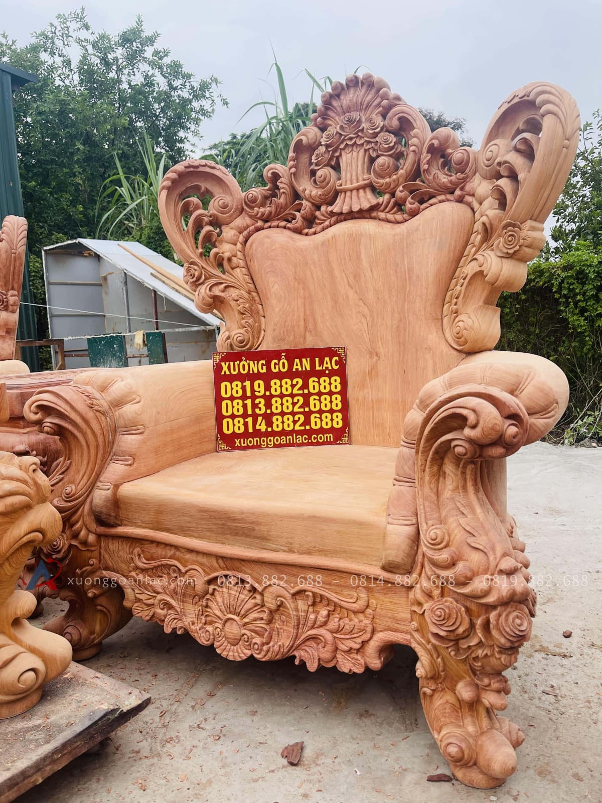 Siêu phẩm hoàng gia nguyên khối louis 10 món gỗ hương đá (Anh Hữu, Đồng Nai) 44 mẫu ghế đơn louis hoàng gia