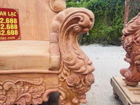 Siêu phẩm hoàng gia nguyên khối louis 10 món gỗ hương đá (Anh Hữu, Đồng Nai) 26 chân liền khối đục tỉa tinh xảo