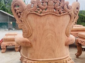 Siêu phẩm hoàng gia nguyên khối louis 10 món gỗ hương đá (Anh Hữu, Đồng Nai) 28 mặt lưng của ghế