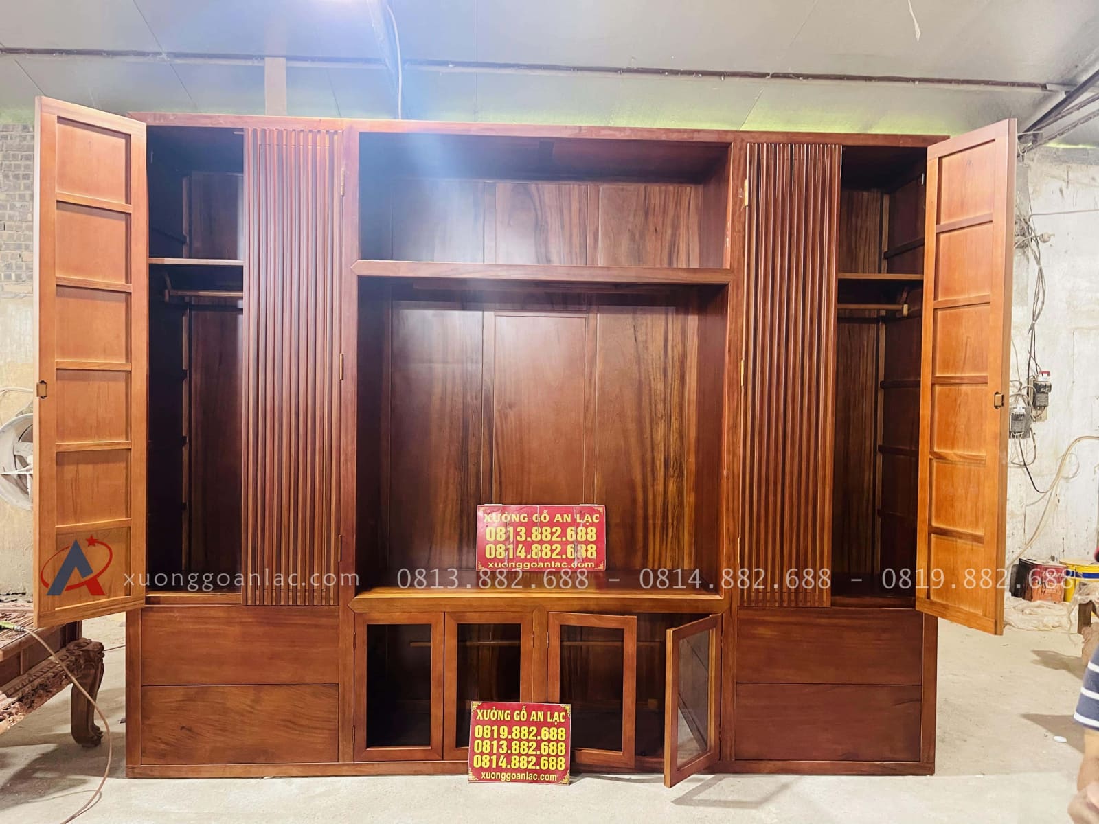 Tủ dựng quần áo cỡ đại gỗ gõ đỏ cao cấp 32 mẫu tủ quần áo hiện đại