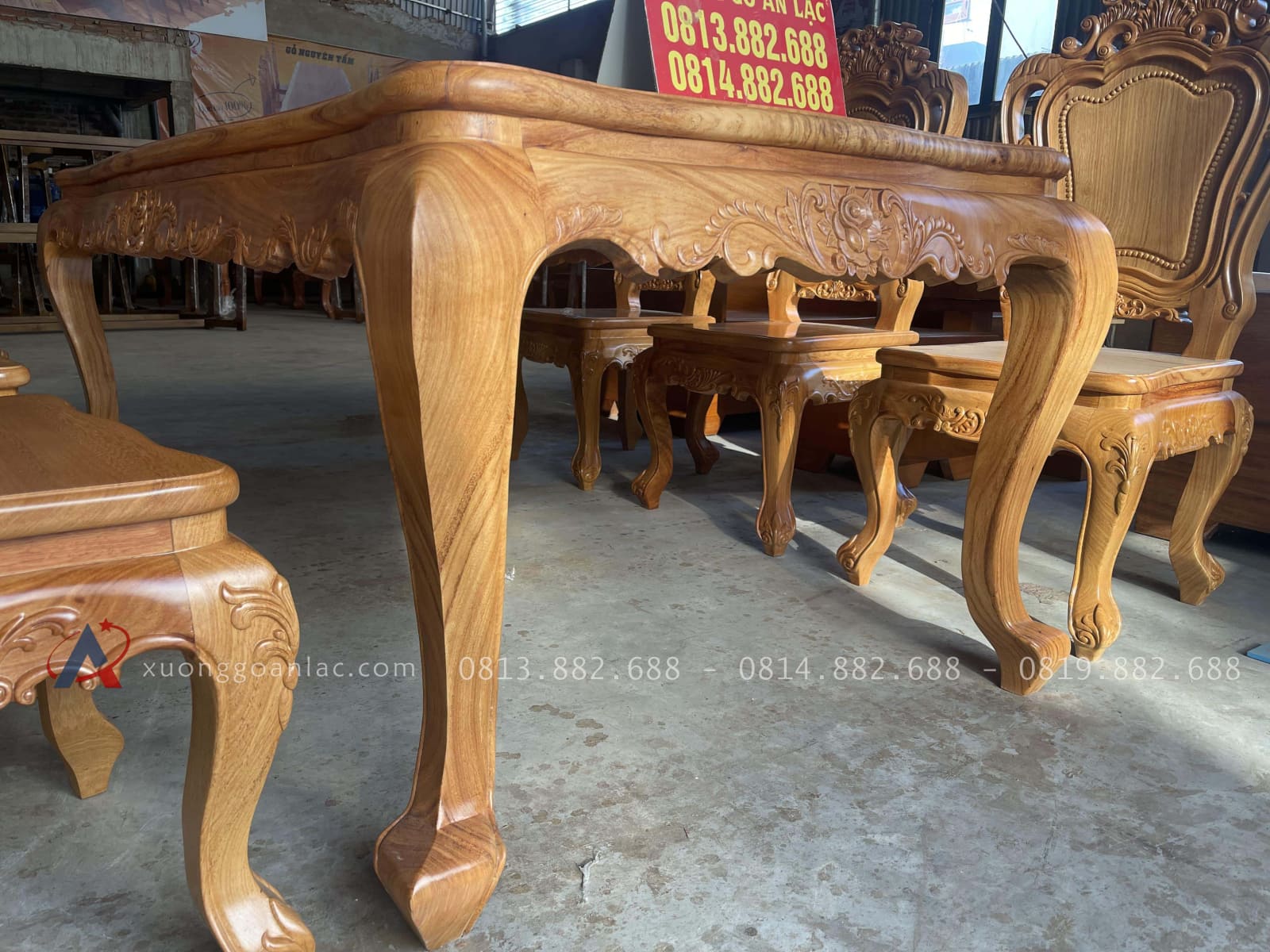 Bộ bàn ăn hoàng gia 6 ghế louis hoa lá tây gỗ gõ đỏ (Chị Hường, Hà Nội) 17 hệ chân yếm bàn louis hoàng gia