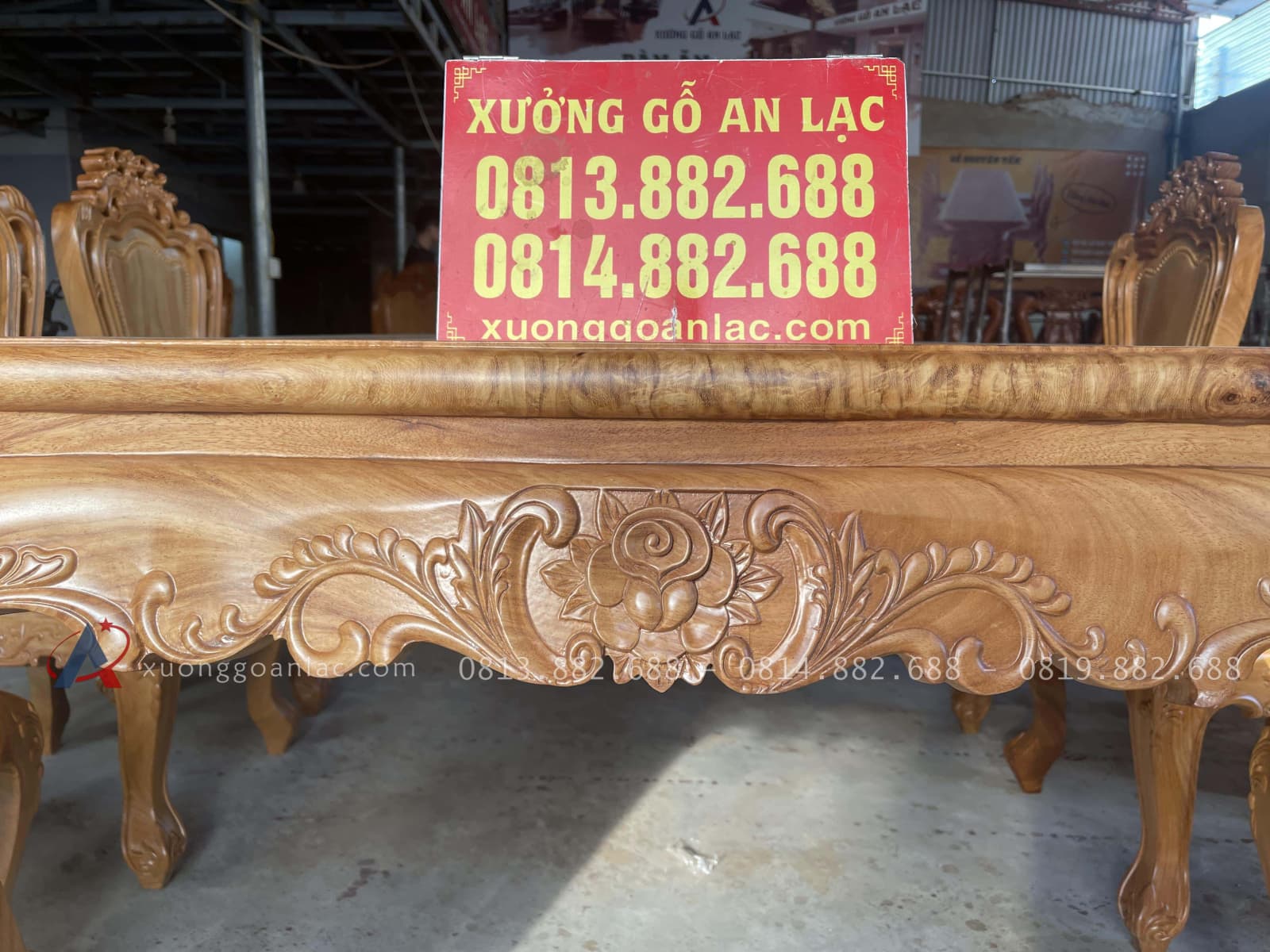 Bộ bàn ăn hoàng gia 6 ghế louis hoa lá tây gỗ gõ đỏ (Chị Hường, Hà Nội) 18 yếm bàn đục tỉa hoa hồng lá tây