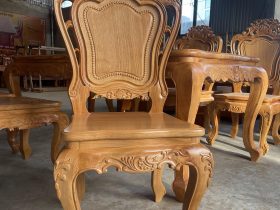 Bộ bàn ăn hoàng gia 6 ghế louis hoa lá tây gỗ gõ đỏ (Chị Hường, Hà Nội) 12 mẫu ghế louis hoa lá tây không tay