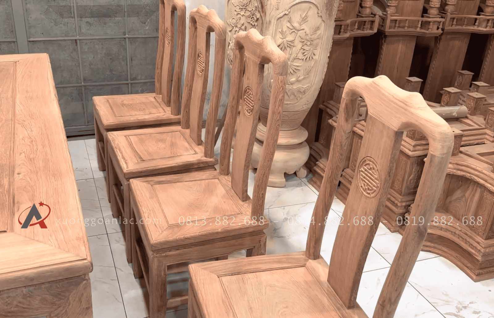 Bộ bàn ăn triện thọ tròn 8 ghế gỗ hương đá siêu dày (Chú Lân, Vũng Tàu) 23 mẫu bàn ăn ghế triện thọ tròn
