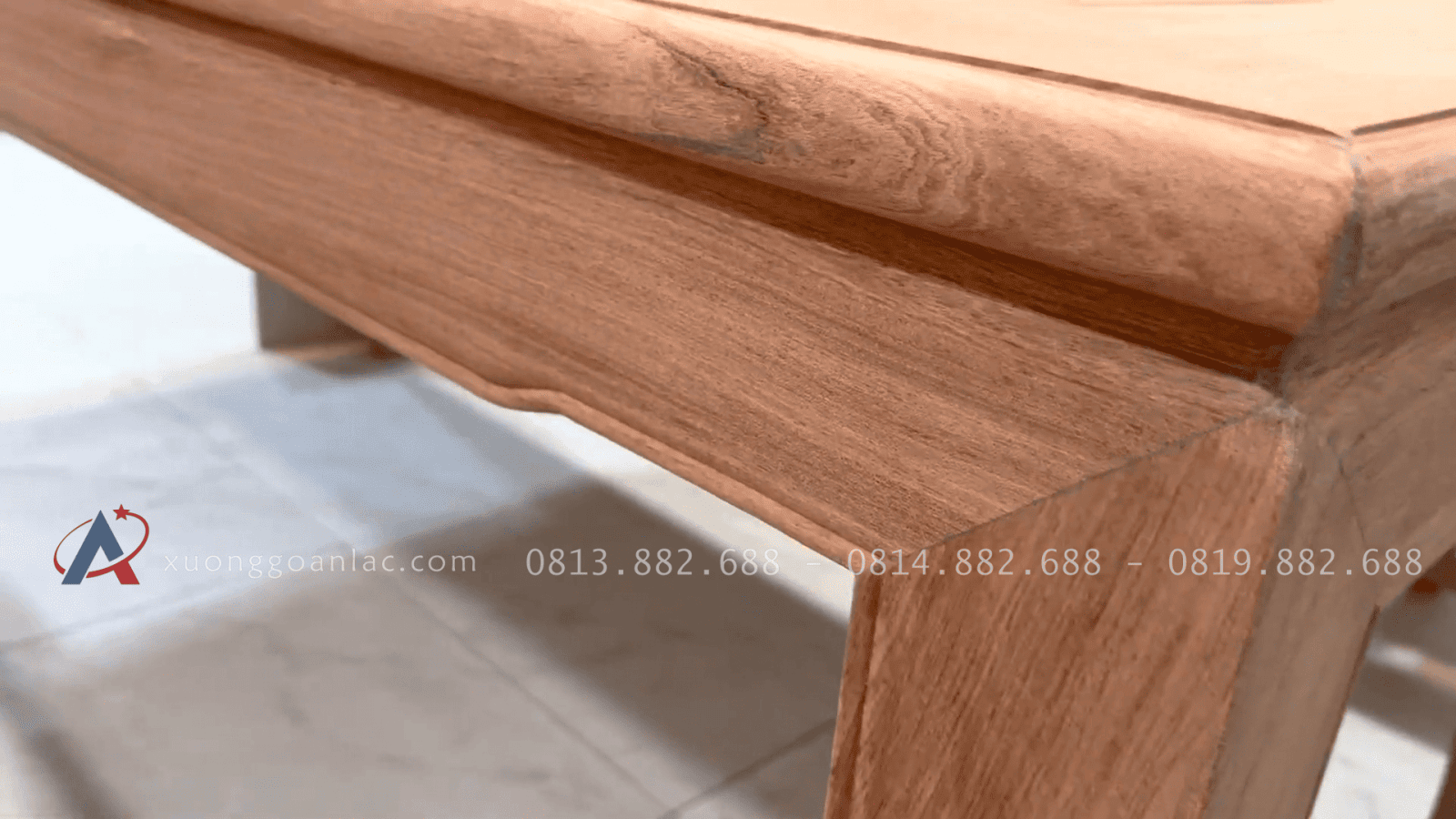 Bộ bàn ăn triện thọ tròn 8 ghế gỗ hương đá siêu dày (Chú Lân, Vũng Tàu) 26 chân bàn bản vuông 10p chắc chắn