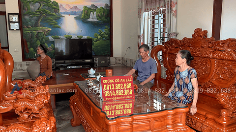 bàn ghế nghê hoàng đế cột 14 gỗ hương đá