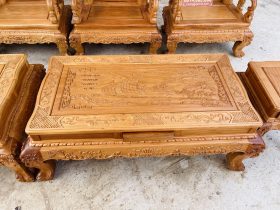 bàn gỗ gõ đục họa tiết tinh xảo
