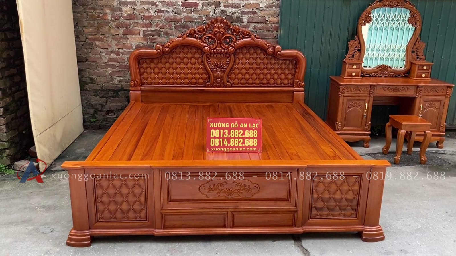 Giường ngủ hồng chim+ bàn trang điểm gỗ gõ đỏ 20 combo giường và bàn phấn hoàng gia