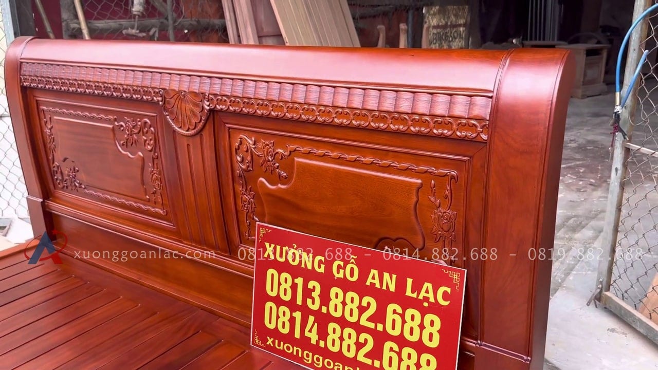 Giường ngủ chữ X gỗ gõ đỏ dát nan 1m6 x 2m 18 đầu cao 1m10 đục hoa lá tay vặn thừng