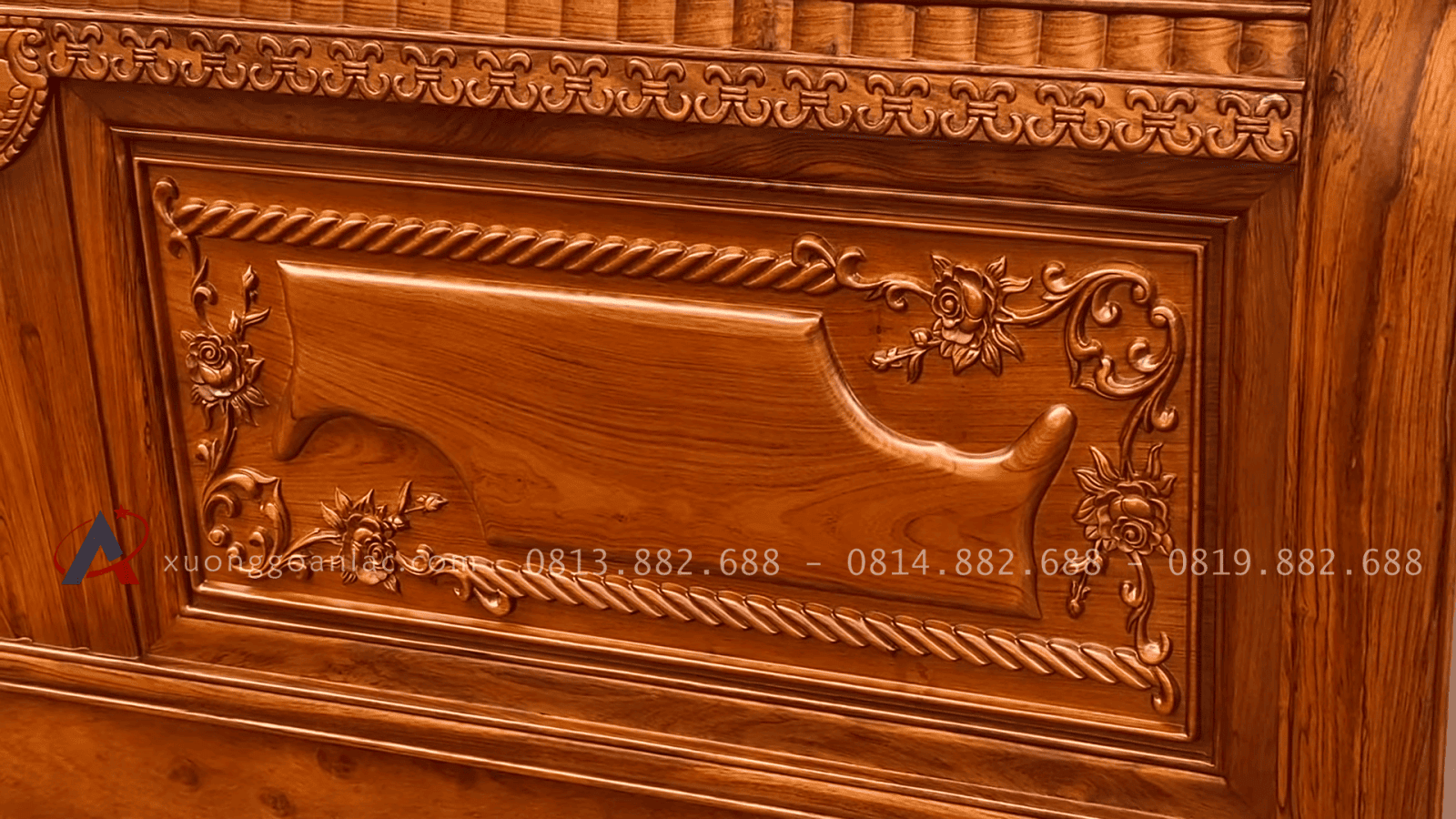 Giường ngủ gỗ gõ đỏ hàng dày chắc chắn 7 đầu giường đục chữ x hoa lá tây