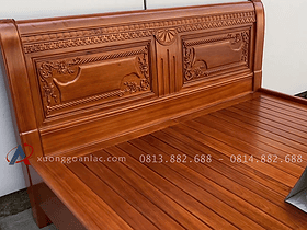Hoàn thiện giường X màu sáng gõ 11 đầu cao đục dải chữ x hoa hồng