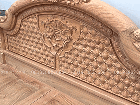 Giường cột vòm đục trám gỗ Hương Đá 2m x 2m2 11 trung tâm vách chạm hoa lá tây uốn lượn