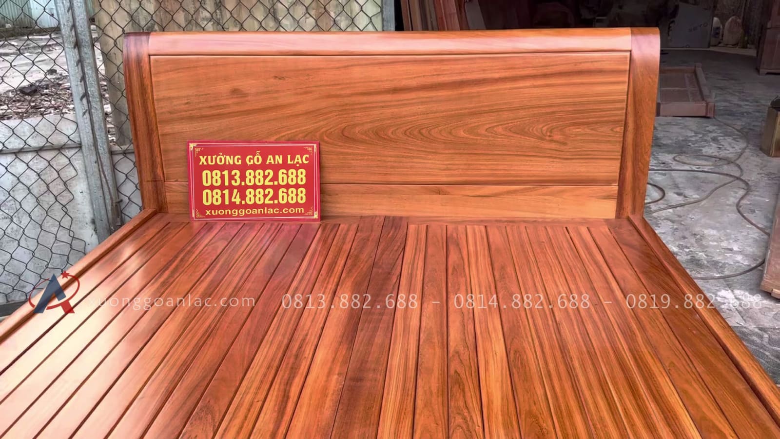 Giường ngủ trơn đơn giản hiện đại gỗ gõ đỏ Nam Phi 11 giường ngủ dát phản nan