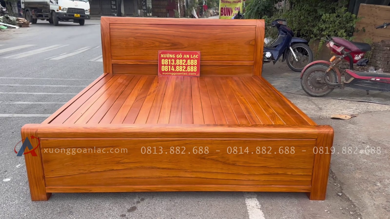 Giường 1m8 x 2m trơn hoàn thiện màu gõ sáng Giao Hà Đông 10 giường ngủ trơn hiện đại chất liệu gỗ gõ đỏ Nam Phi
