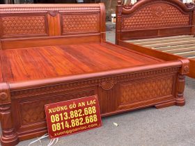 Báo giá 2 mẫu giường ngủ gỗ gõ đỏ Nam Phi cao cấp 8 đầu giường đục trám hoa mai