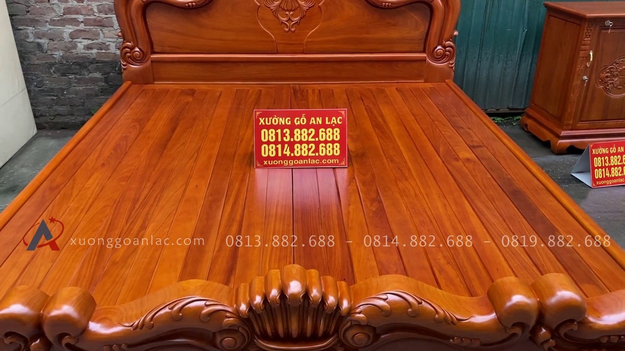 Giường vòm trơn hoa Lan Tây gõ đỏ 180x200cm 27 mẫu giường louis hoàng gia sang trọng