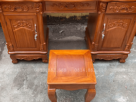 Mẫu giường tân cổ điển và bàn phấn gỗ gõ đỏ cao cấp 27 thân bàn thiết kế 3 ngăn kéo 2 buồng tủ
