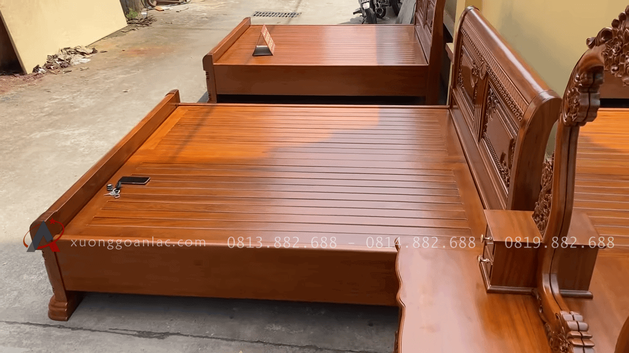 Mẫu giường tân cổ điển và bàn phấn gỗ gõ đỏ cao cấp 33 giường ngủ dát phản nan