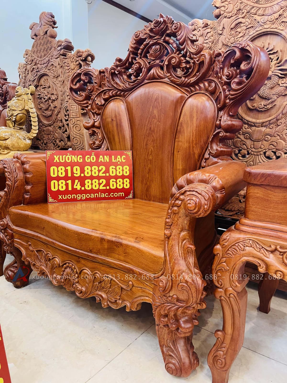 Siêu phẩm bàn ghế hoàng gia nguyên khối 10 món gỗ hương đá (Anh Sâm - Cao Bằng) 47 Trọn bộ 4 ghế đơn louis