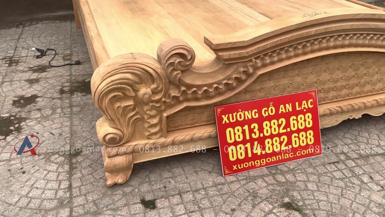 Mộc giường hoàng gia hoa 4 cánh gỗ gõ đỏ 22 Đầu thấp 58cm đục hoa lá tây