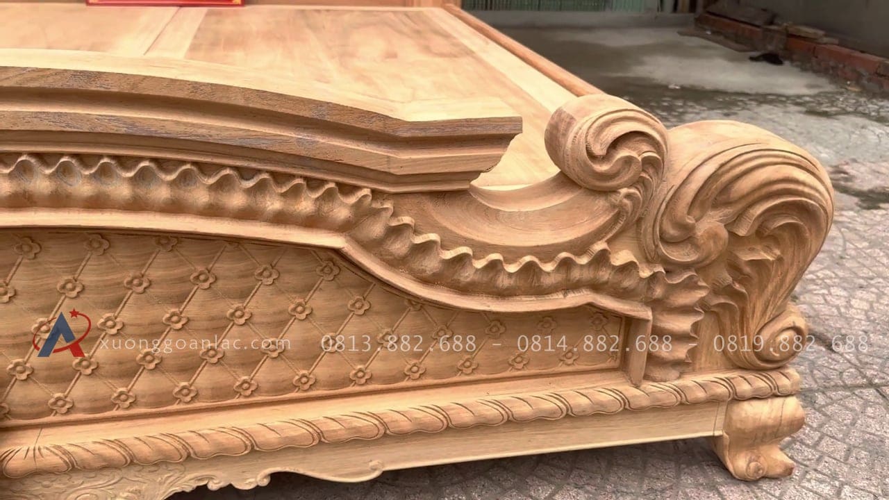 Mộc giường hoàng gia hoa 4 cánh gỗ gõ đỏ 23 giường ngủ louis chương liền