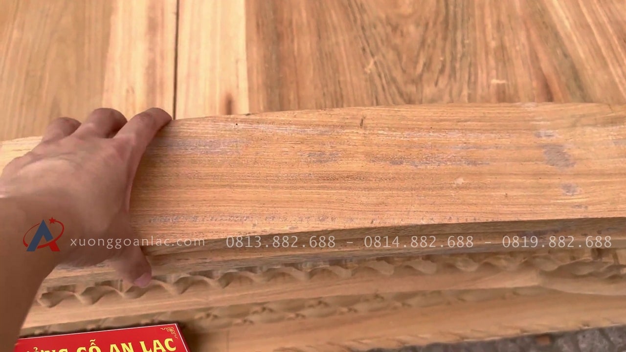 Mộc giường hoàng gia hoa 4 cánh gỗ gõ đỏ 24 chương giường dày 10p