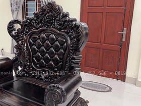 Vách tựa lưng thiết kế họa tiết nổi bật