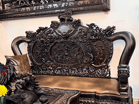 bàn ghế nghê rồng cột 14 bề thế