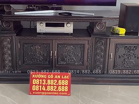 mẫu kệ tivi đục hình tượng voi