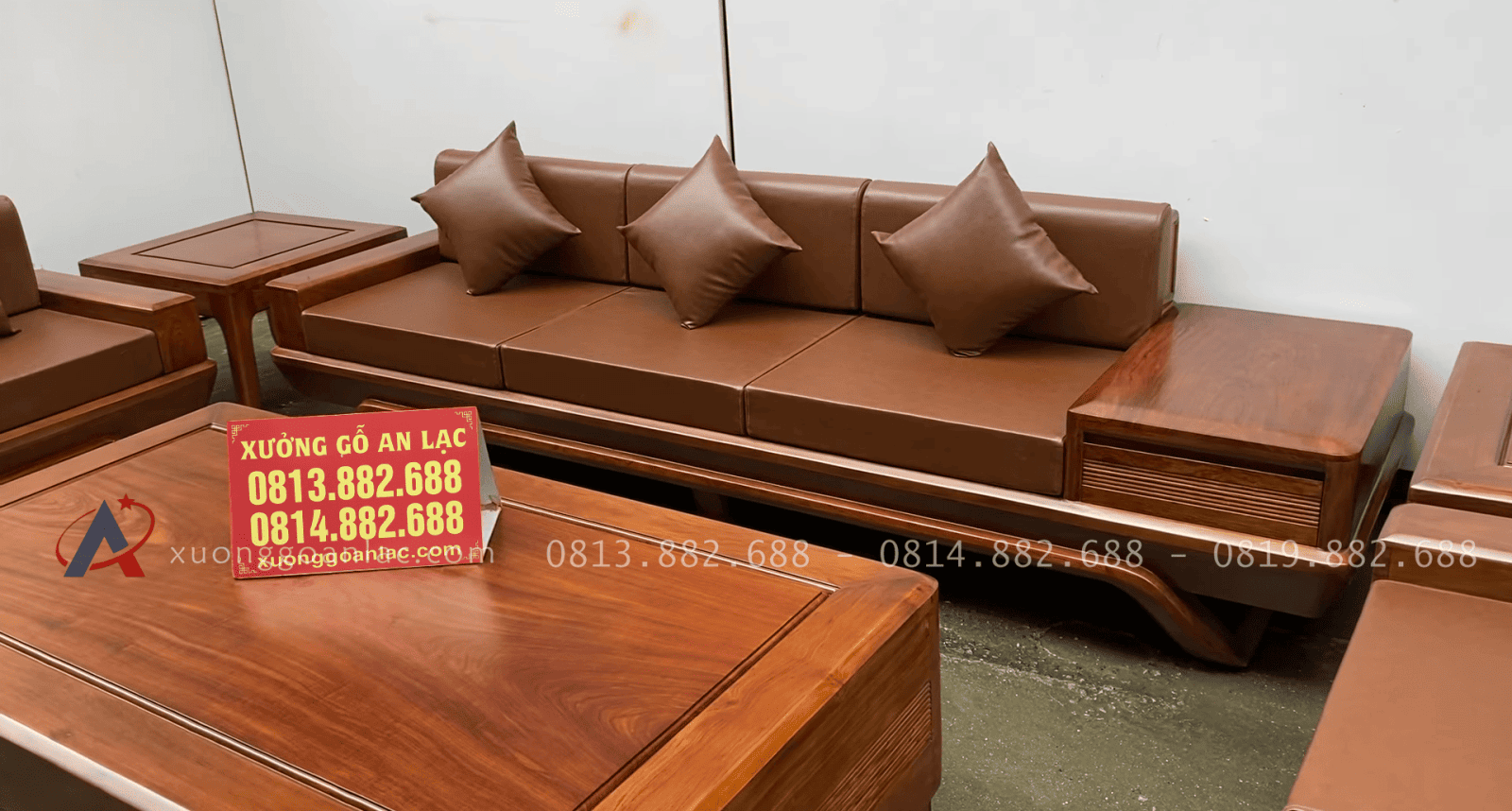Bộ sofa chân chếch kê hình chữ U gỗ hương đá hàng siêu vip (Anh Đạt - Cao Bằng) 27 đoản dài gỗ hương đá kích thước lớn