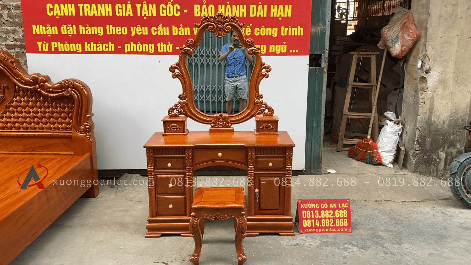 Giường vòm đục trám gỗ Hương Đá 1m8 x 2m 6 Mẫu bàn trang điểm louis hoa lá tây