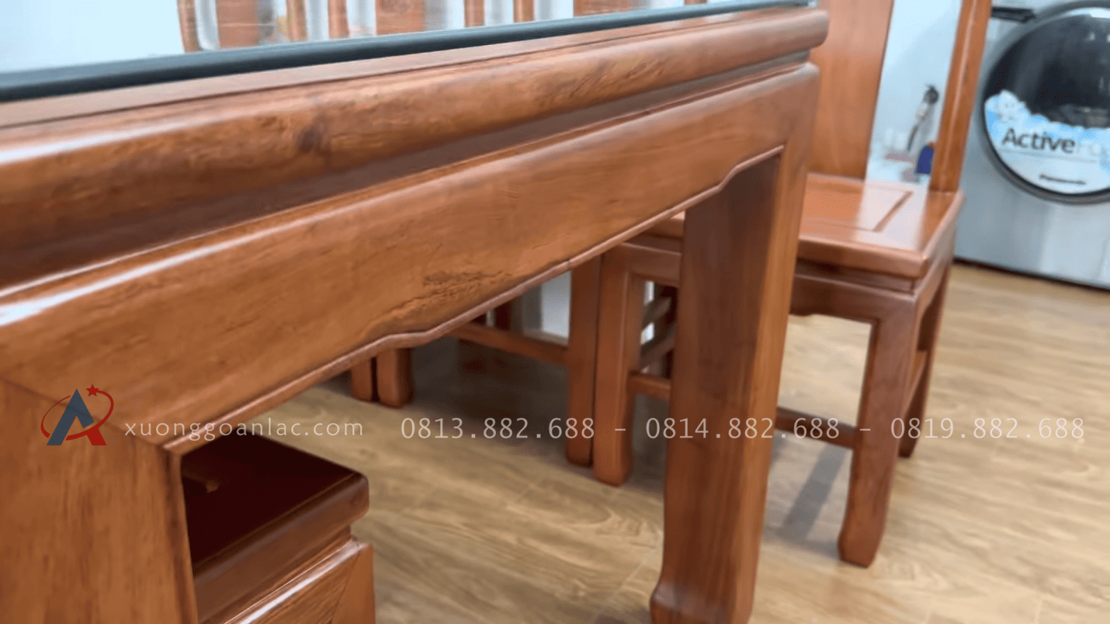 Combo nội thất gỗ hương đá hàng vip cho gia đình cô Hương ở Ninh Bình 31 yếm bàn dày 3p , chân 10p