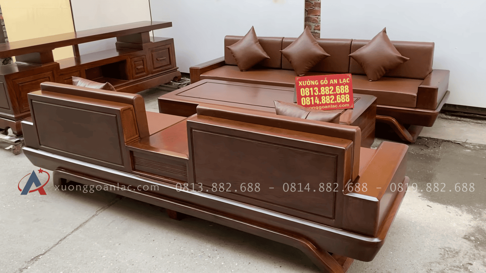 Combo sofa chân thuyền, kệ tivi và án gian thờ gỗ hương đá phun PU giả óc chó 33 ghế băng thiết kế chia 2 độc lạ