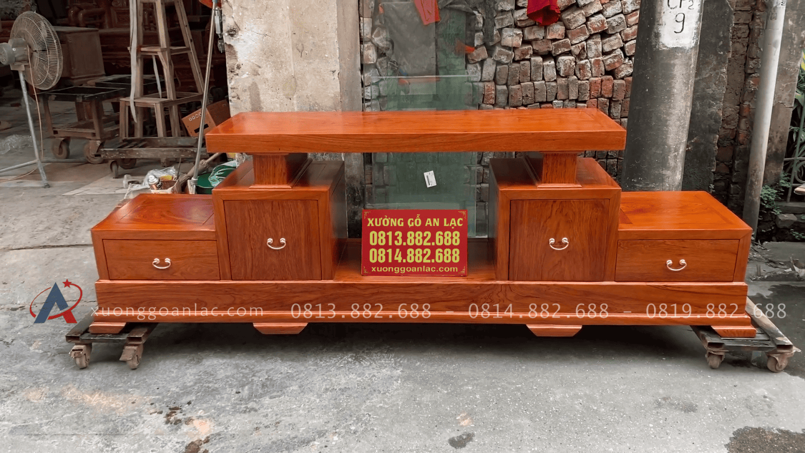 Combo sofa đùi gà full đệm da và kệ tivi giả nguyên khối gỗ hương đá vip (Anh Mạnh - Nam Định) 33 Mẫu kệ tvi giả nguyên khối