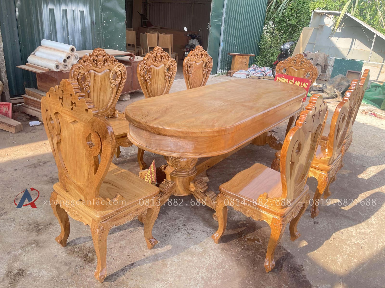 Bộ bàn ăn bầu dục và 8 ghế louis ngọc mặt trời gỗ gõ đỏ cao cấp (Anh Khiêm, Đà Nẵng) 19 bộ bàn ăn gỗ gõ đỏ cao cấp