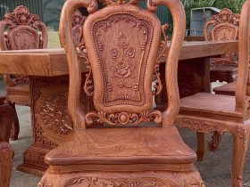 Bàn ăn nguyên khối 10 ghế hồng hạt gỗ hương đá siêu vip (Anh Hồng, Hà Nội) 23 mẫu ghế ăn louis hoàng gia