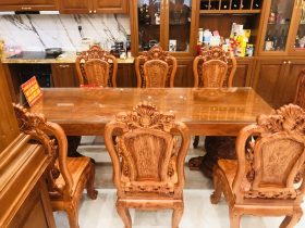 Bộ bàn ăn nguyên khối 8 ghế hồng hạt đục hai mặt gỗ hương đá cao cấp (Anh Đài, Bắc Ninh) 14 bộ bàn ăn 8 ghế hàng cao cấp