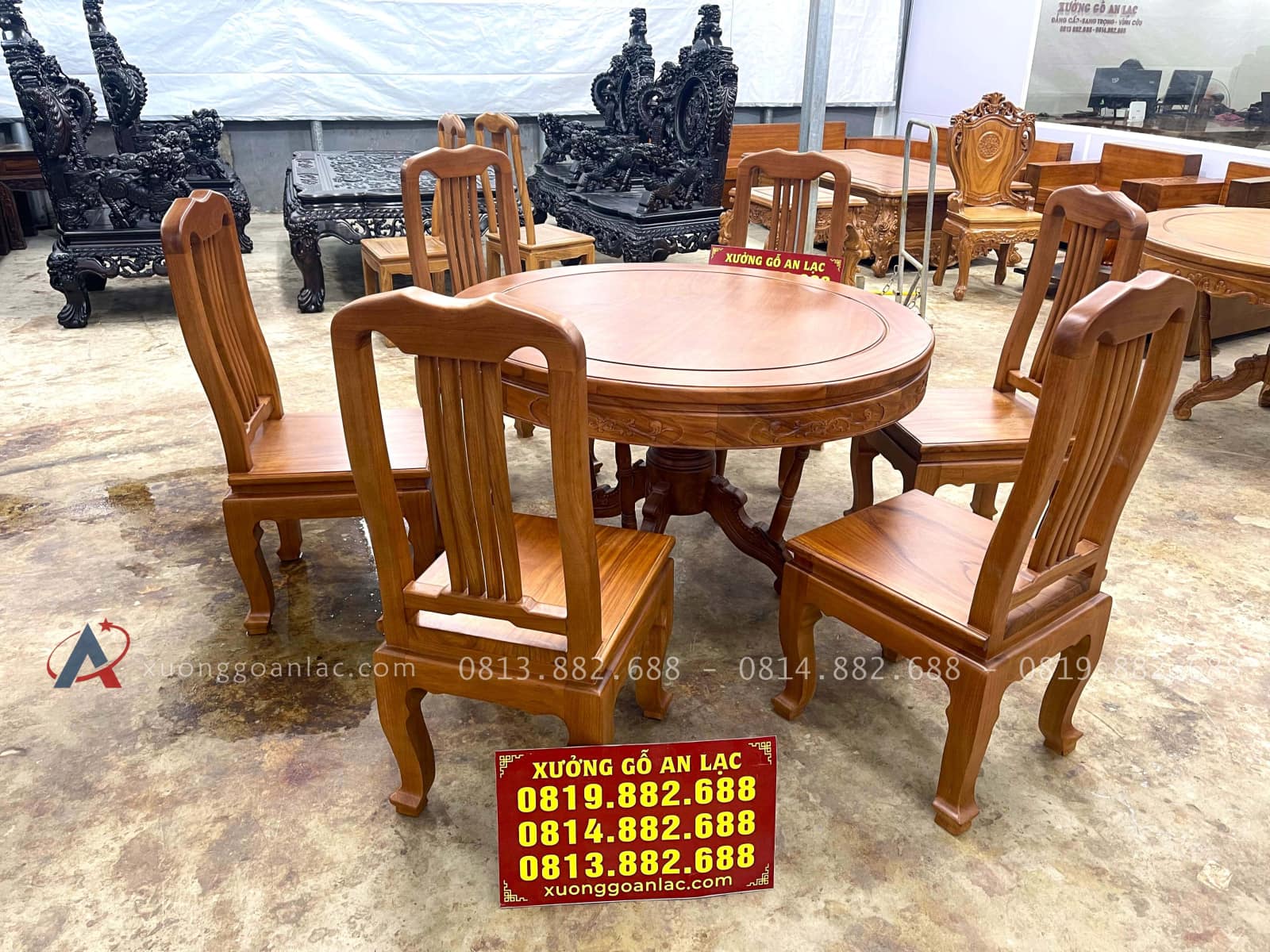 Bộ bàn ăn tròn cùng 6 ghế tựa nan gỗ gõ đỏ cao cấp (Anh Vịnh, Thái Nguyên) 18 bàn ăn tròn 6 ghế chữ lan gỗ gõ đỏ