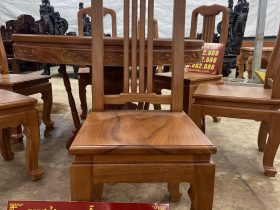 Bộ bàn ăn tròn cùng 6 ghế tựa nan gỗ gõ đỏ cao cấp (Anh Vịnh, Thái Nguyên) 14 bộ bàn ăn 6 ghế