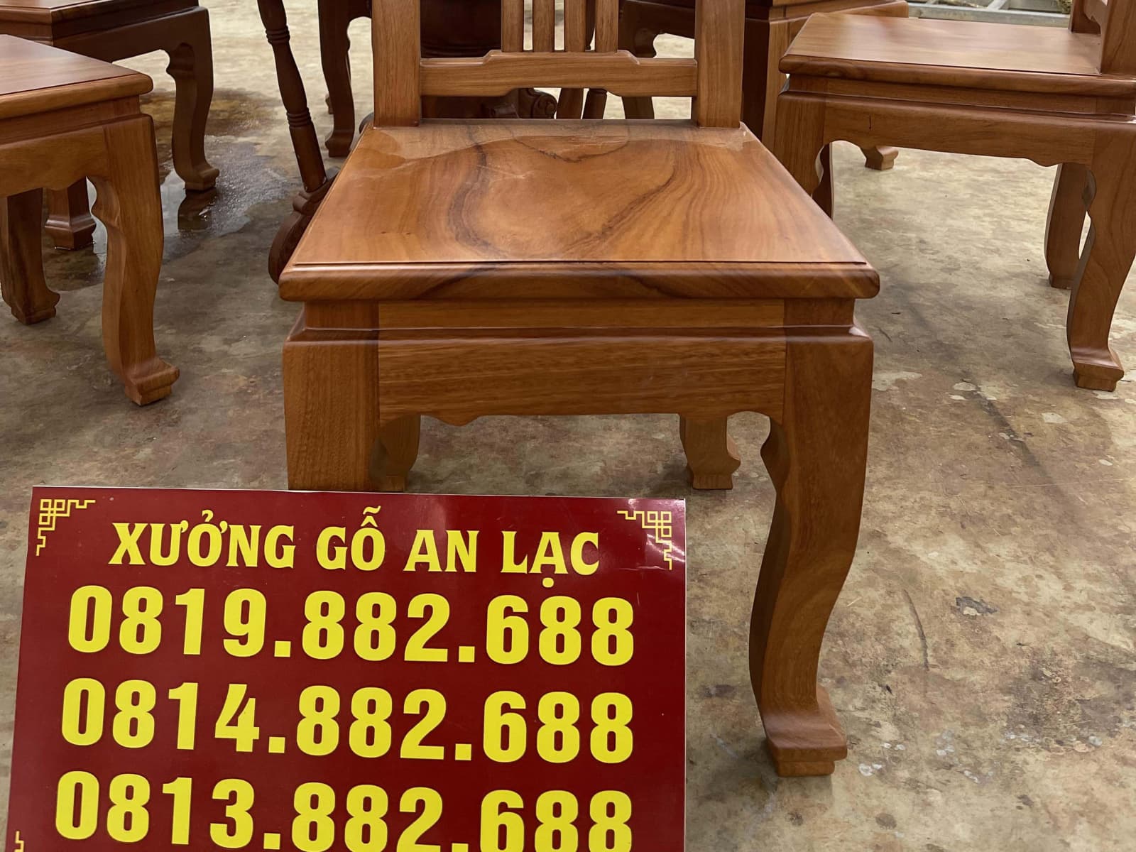 Bộ bàn ăn tròn cùng 6 ghế tựa nan gỗ gõ đỏ cao cấp (Anh Vịnh, Thái Nguyên) 23 bộ bàn ăn 6 ghế