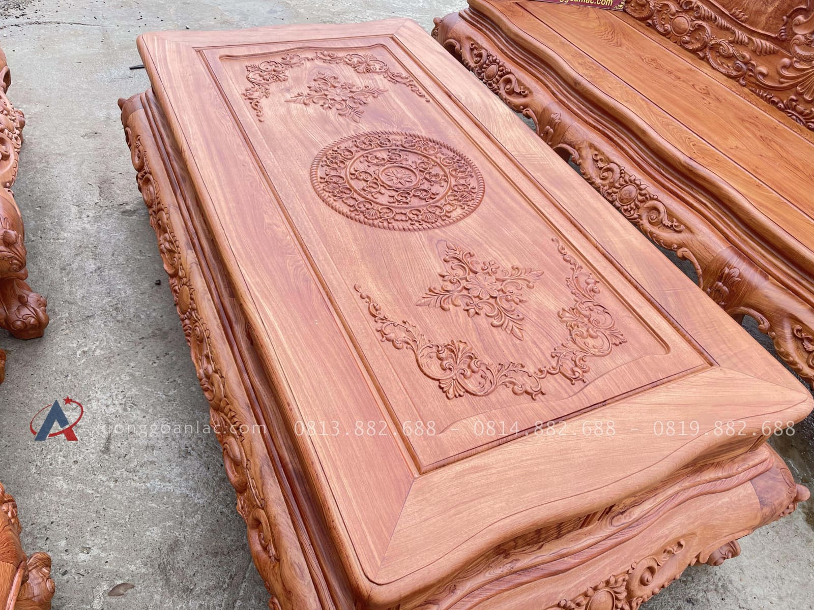 Bộ bàn ghế hoàng gia chân 14- 6 món gỗ hương đá cao cấp 31 bàn ghế louis hoàng gia 6 món