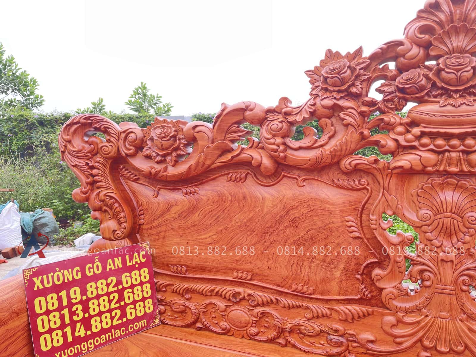 Bộ bàn ghế hoàng gia chân 14- 6 món gỗ hương đá cao cấp 36 một bênh vách ghế