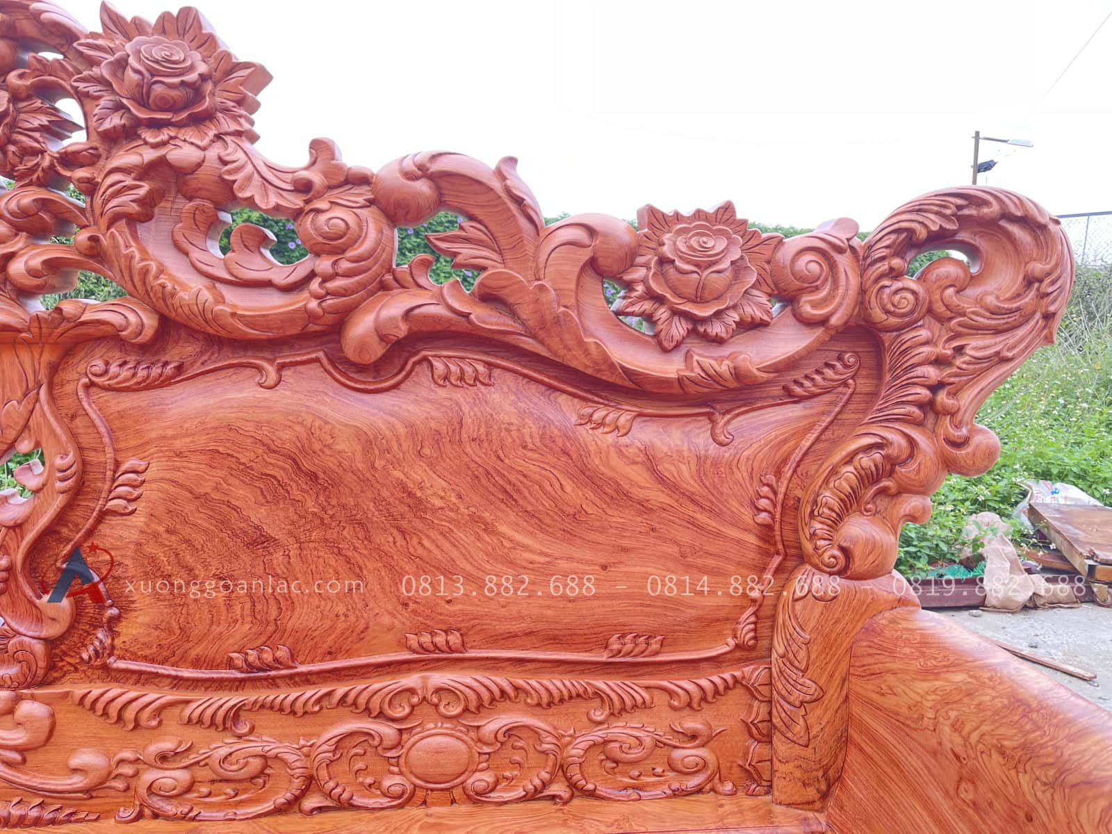 Bộ bàn ghế hoàng gia chân 14- 6 món gỗ hương đá cao cấp 37 Trung tâm vách tựa giữ trơn