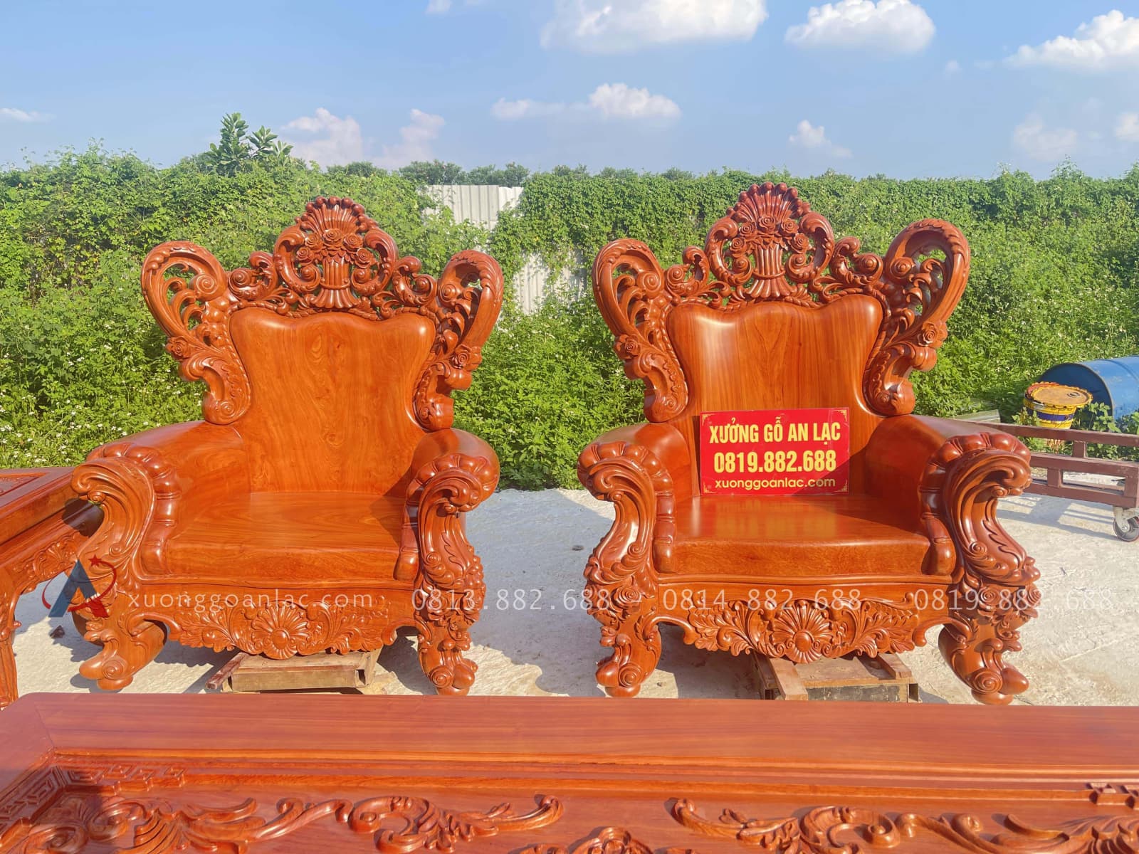 Bộ bàn ghế hoàng gia nguyên khối 10 món gỗ hương đá cao cấp 39 Ghế đơn louis hoàng gia tân cổ điển